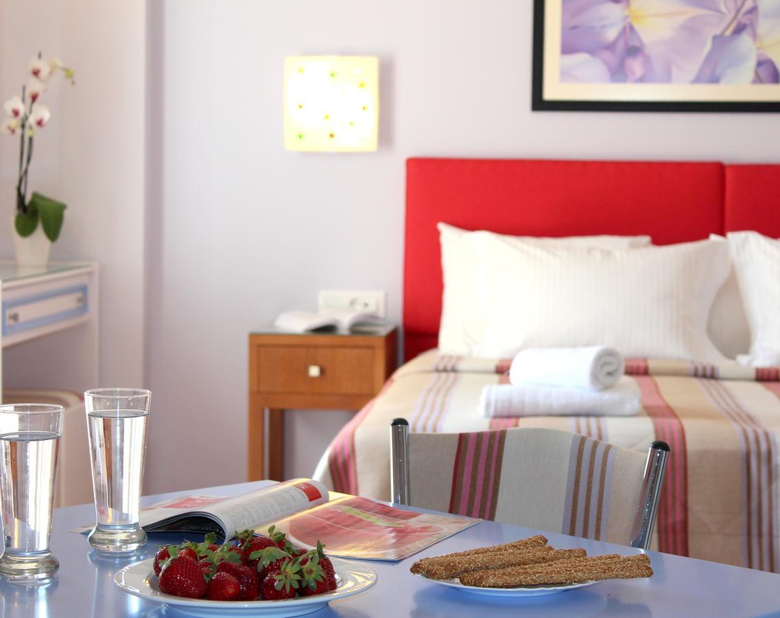 Amaryllis Hotel Apartments Tolo Room photo