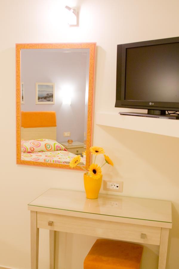 Amaryllis Hotel Apartments Tolo Room photo